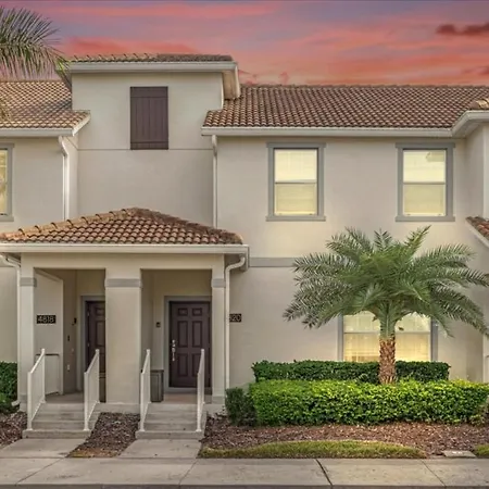4 Bedrooms- 3 Bathrooms- Storey Lake 4820 Ls